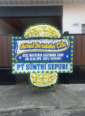 Papan Bunga Duka di Yenggelo